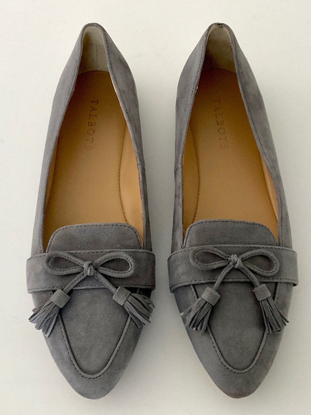 TALBOTS Francesca Tassel Driving Flats in Gray Suede Size 8